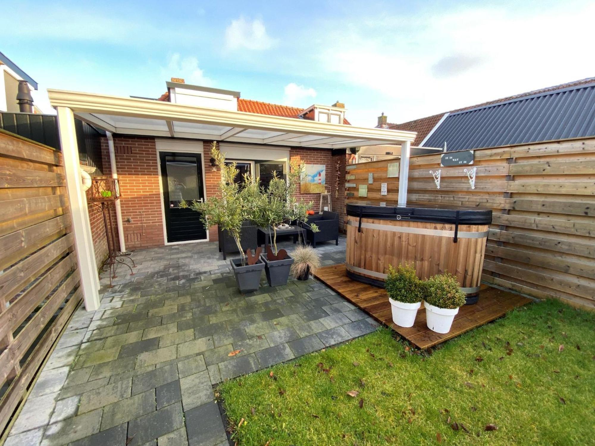 Fantastic Luxury Vacation Home And Next To The Wadden Sea Paesens Exterior foto
